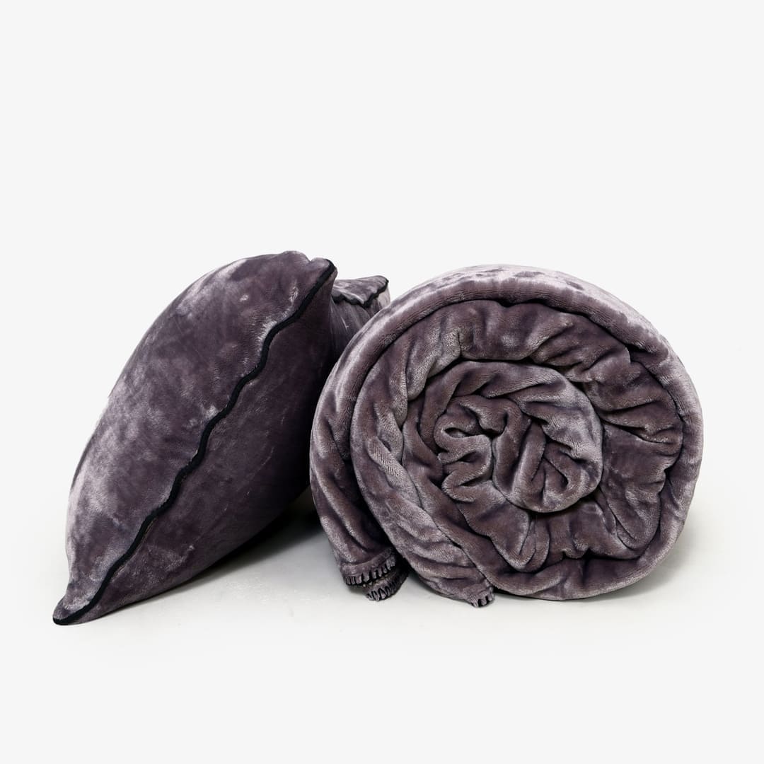 Zarf All-Season Premium AC Blanket With Two Cushion Covers - Mauve