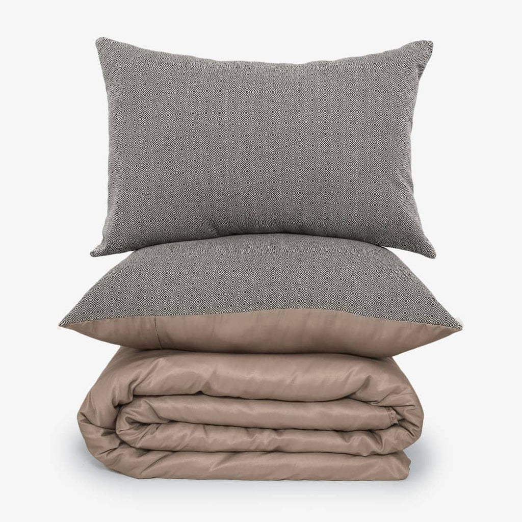 ZARF Italian Staple Weave Comforter With 2 Designer Pillow Cases 1 Breakfast Cushion Cover - Dustwood