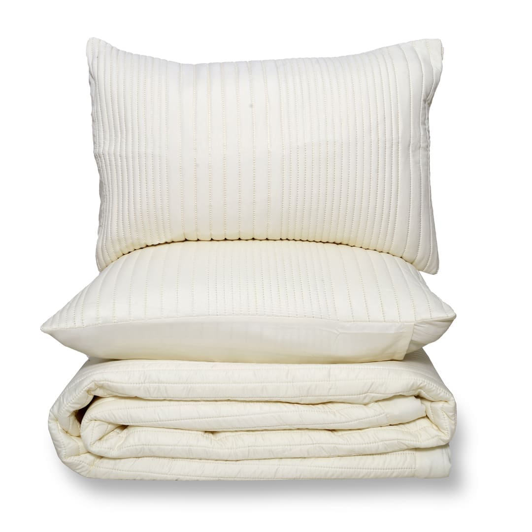Zarf California King Size AC Comforters With 2 Pillow Cases & 2 Cushion Covers - Off-White