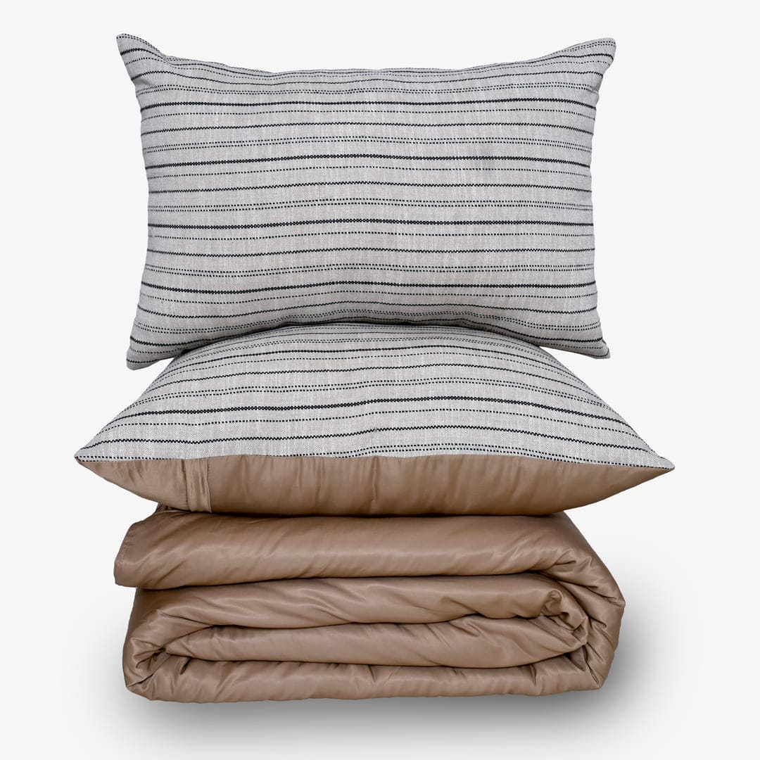 ZARF Italian Staple Weave Comforter With 2 Designer Pillow Cases 1 Breakfast Cushion Cover - Roux