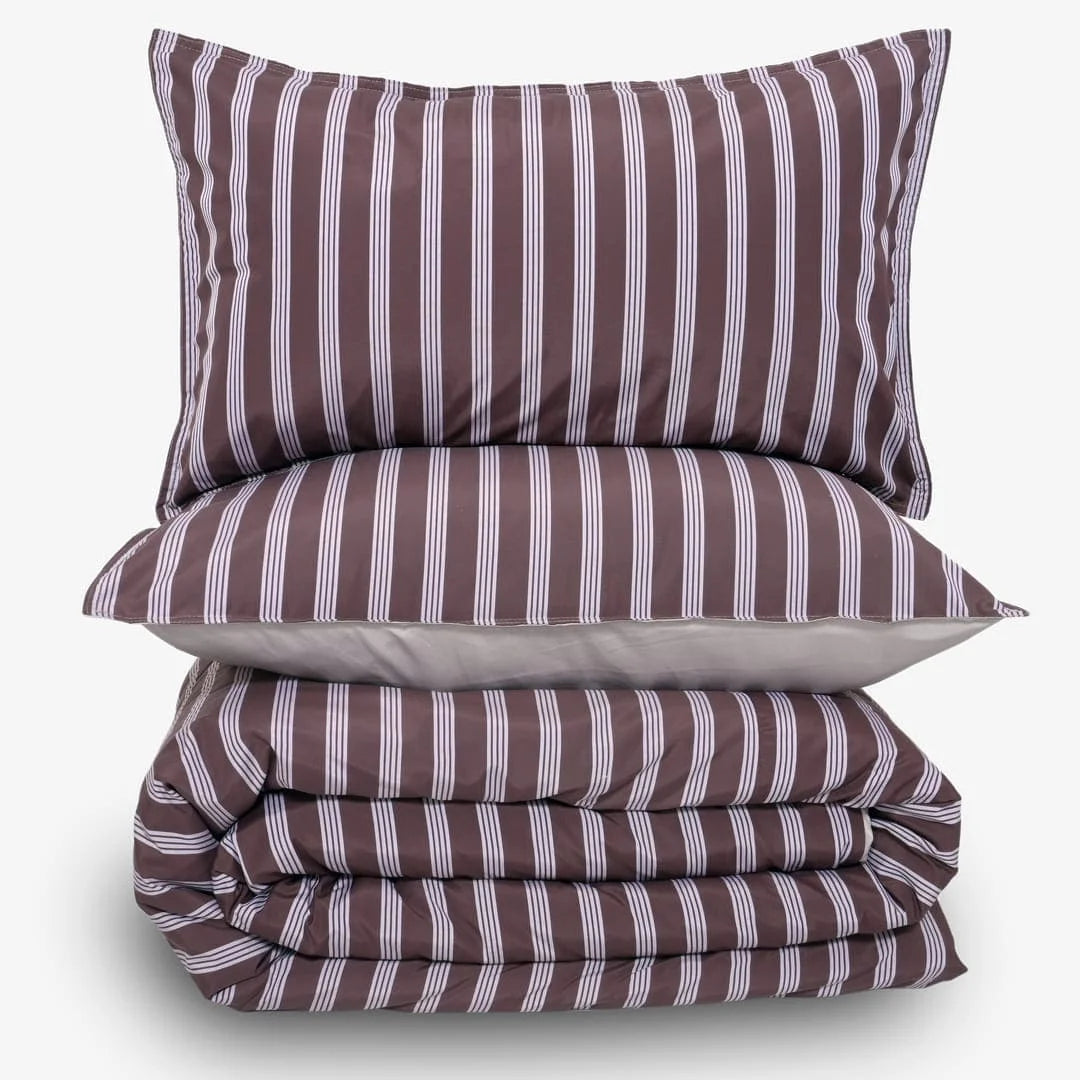 Linen Blend AC Comforter With 2 Pillow Cases and 1 Breakfast Pillow - Truffle