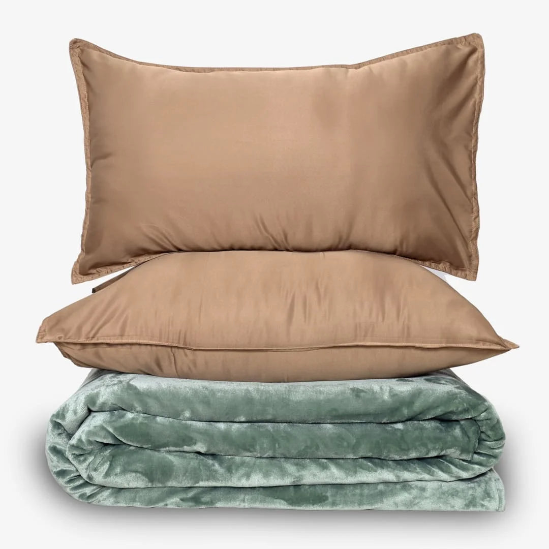 Zarf Premium AC Dohar With Two Pillow Covers & One Breakfast Cushion Cover - Greenstone