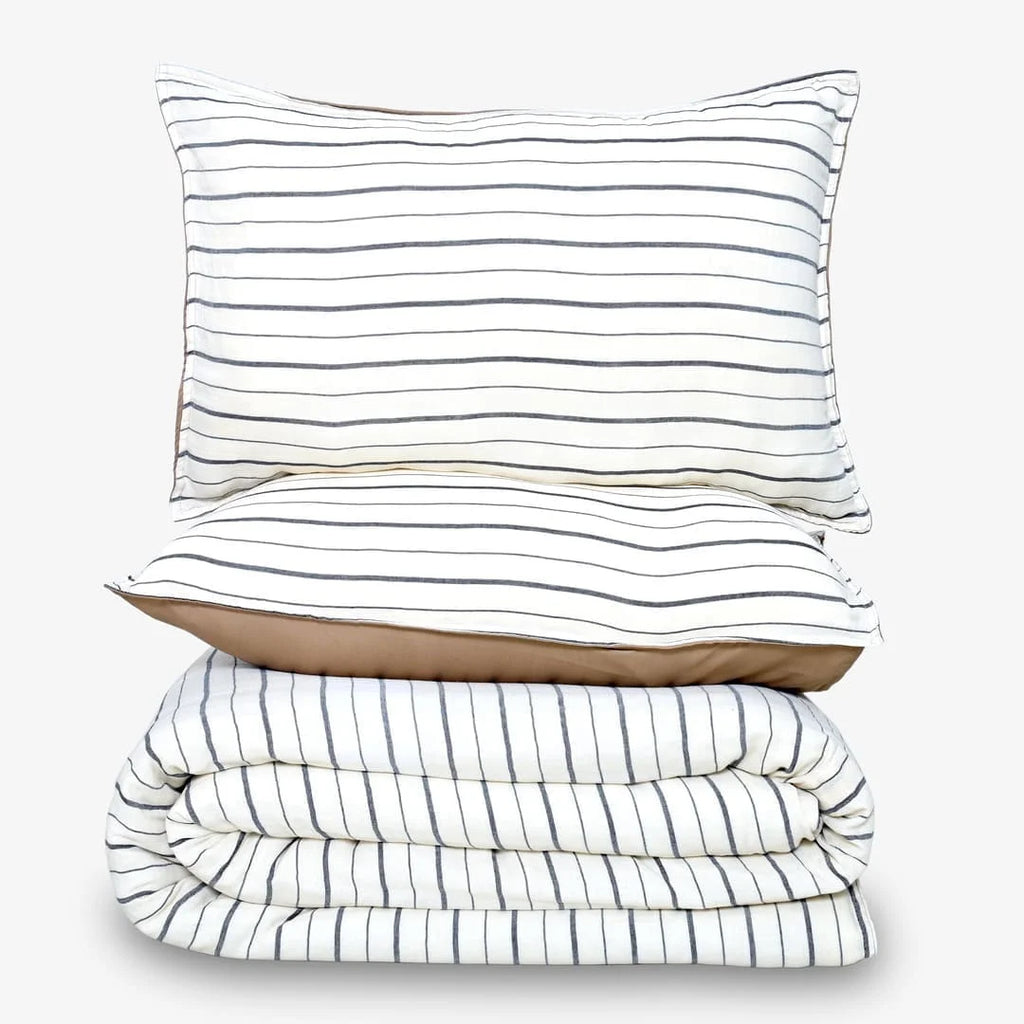 Linen Blend AC Comforter With 2 Pillow Cases and 1 Breakfast Pillow - Arden