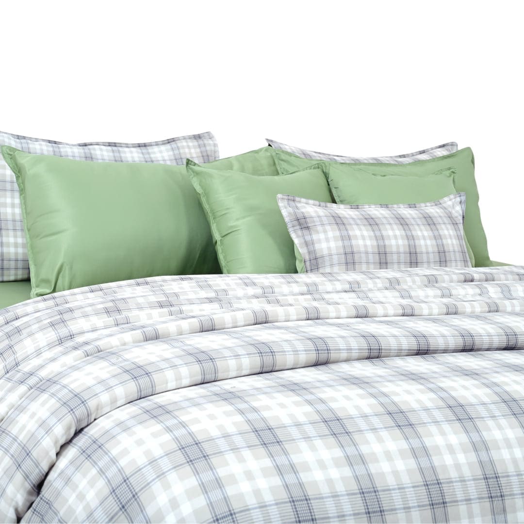 Linen Blend AC Comforter With 2 Pillow Cases and 1 Breakfast Pillow - Pistachio
