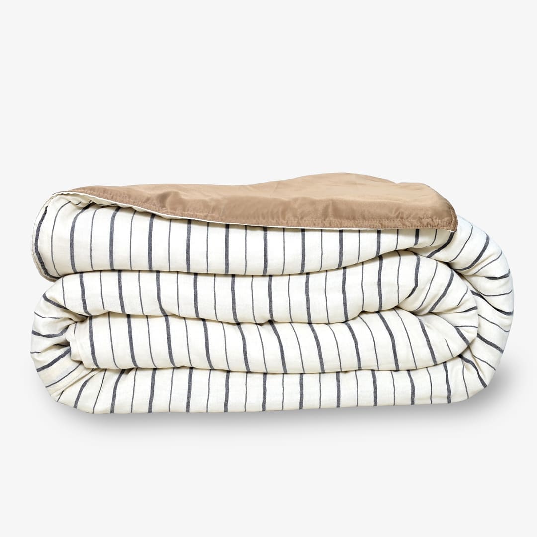 Linen Blend AC Comforter With 2 Pillow Cases and 1 Breakfast Pillow - Arden