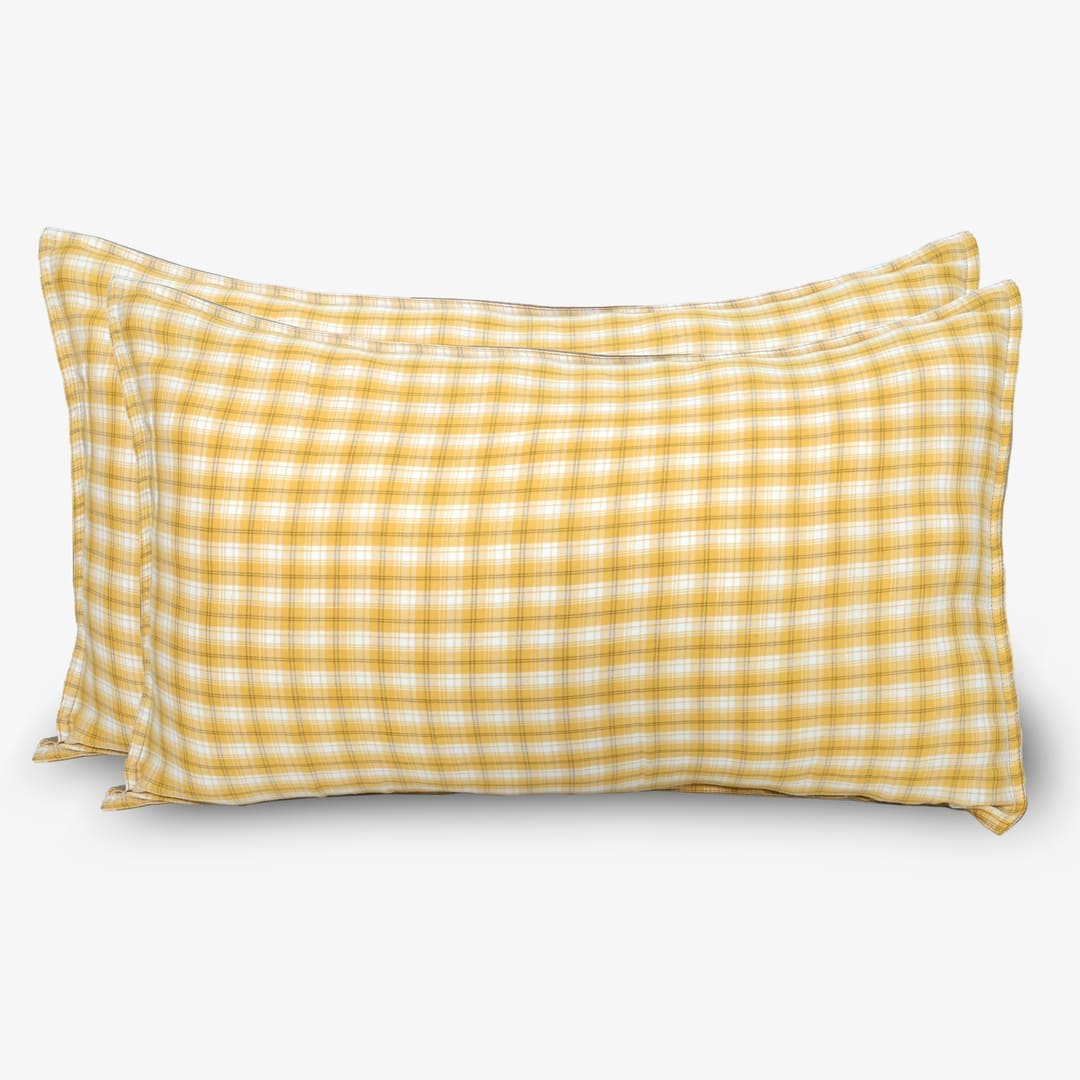 Linen Blend AC Comforter With 2 Pillow Cases and 1 Breakfast Pillow - Maple