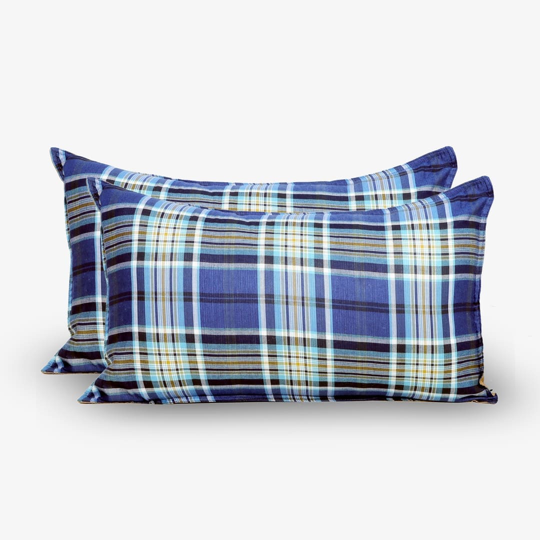 Zarf California King Size Reversible Quilt  With 2 pillowcases and 1 Breakfast Cushion cover - Calder