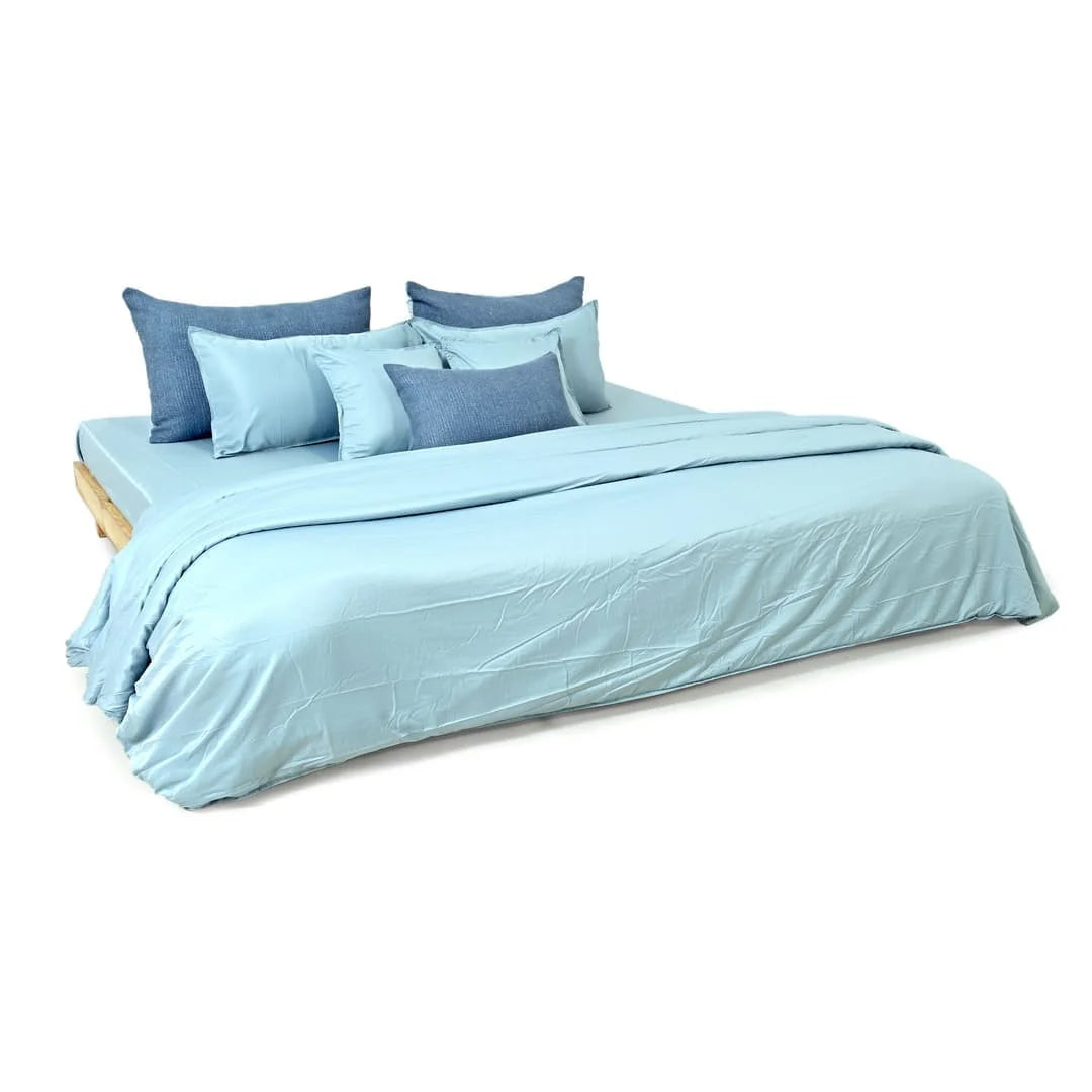 ZARF Italian Staple Weave Comforter With 2 Designer Pillow Cases 1 Breakfast Cushion Cover - Cielo