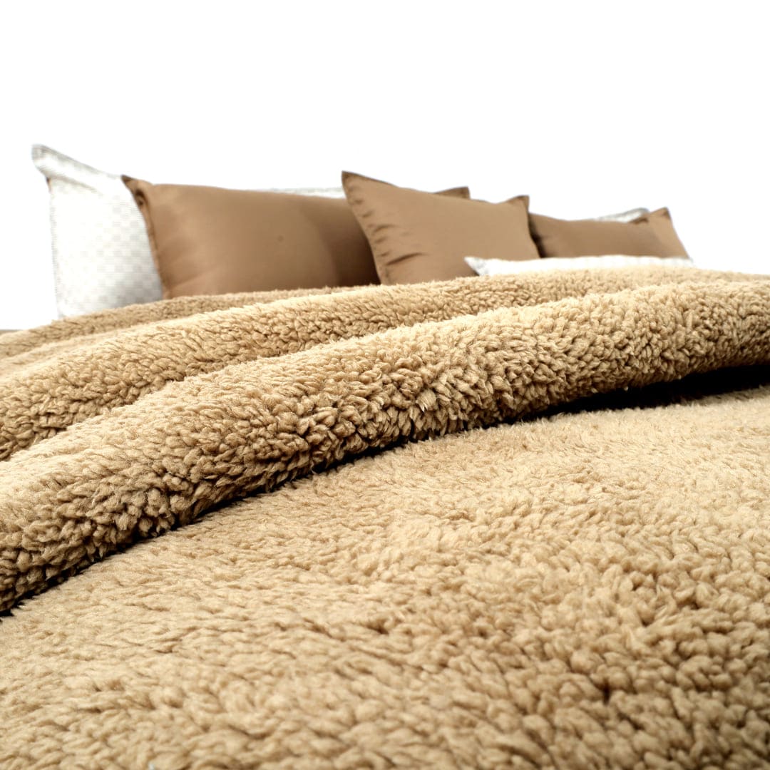 Zarf California King Size Reversible Quilt  With 2 pillowcases and 1 Breakfast Cushion cover (Limited edition) - Latte