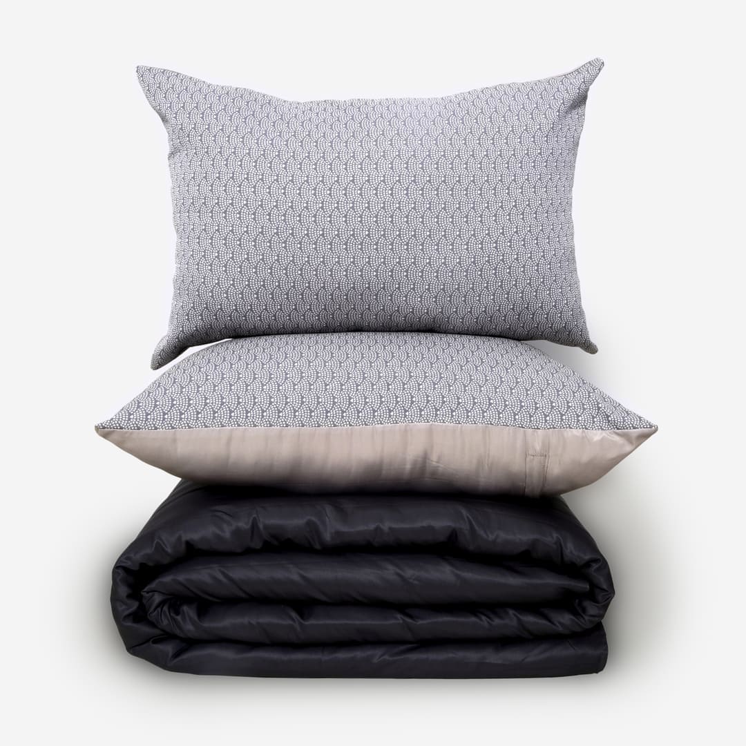 Zarf Italian Staple Weave Bedding Set Of 7- Kuro