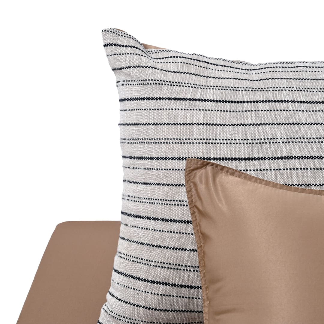 ZARF Italian Staple Weave Comforter With 2 Designer Pillow Cases 1 Breakfast Cushion Cover - Roux