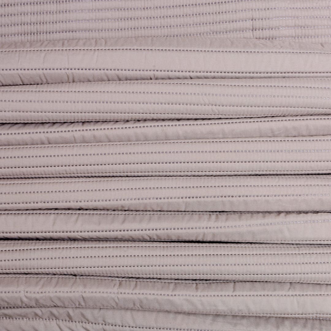 Zarf AC Comforters For Single Size Bed With 2 Pillow Cases & 2 Cushion Covers - Dusk