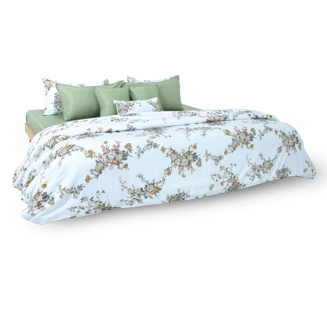 Linen Blend AC Comforter With 2 Pillow Cases and 1 Breakfast Pillow - Ember