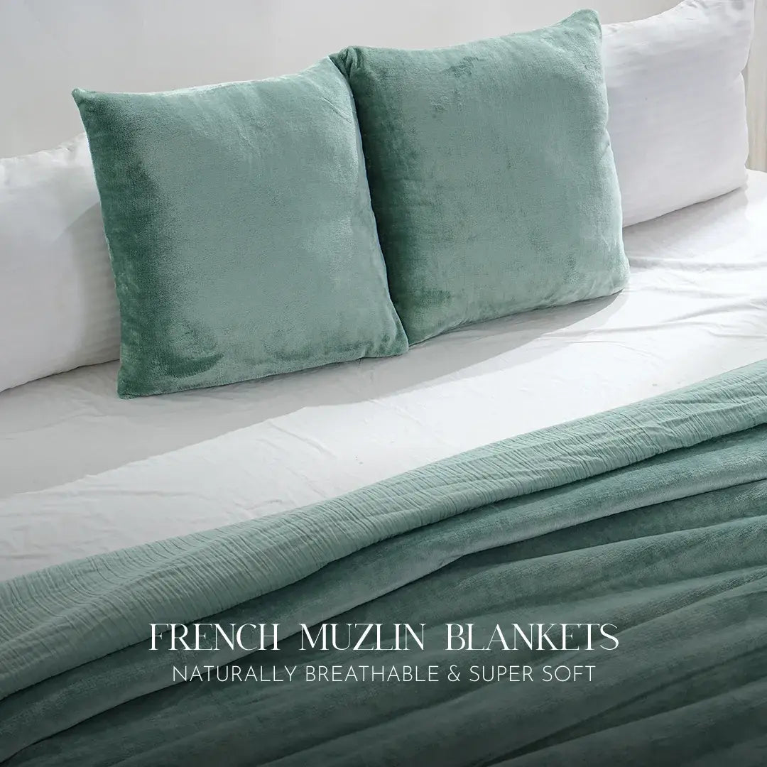 Zarf King Size French Muzlin Velvet AC Blanket With 2 Cushion Covers - Sage