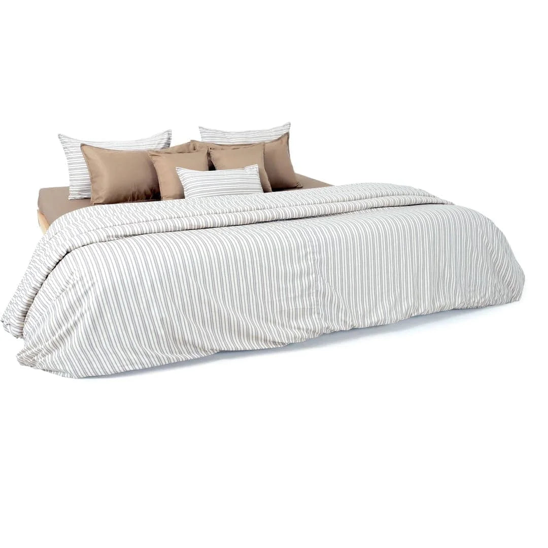 Linen Blend AC Comforter With 2 Pillow Cases and 1 Breakfast Pillow - Vesper