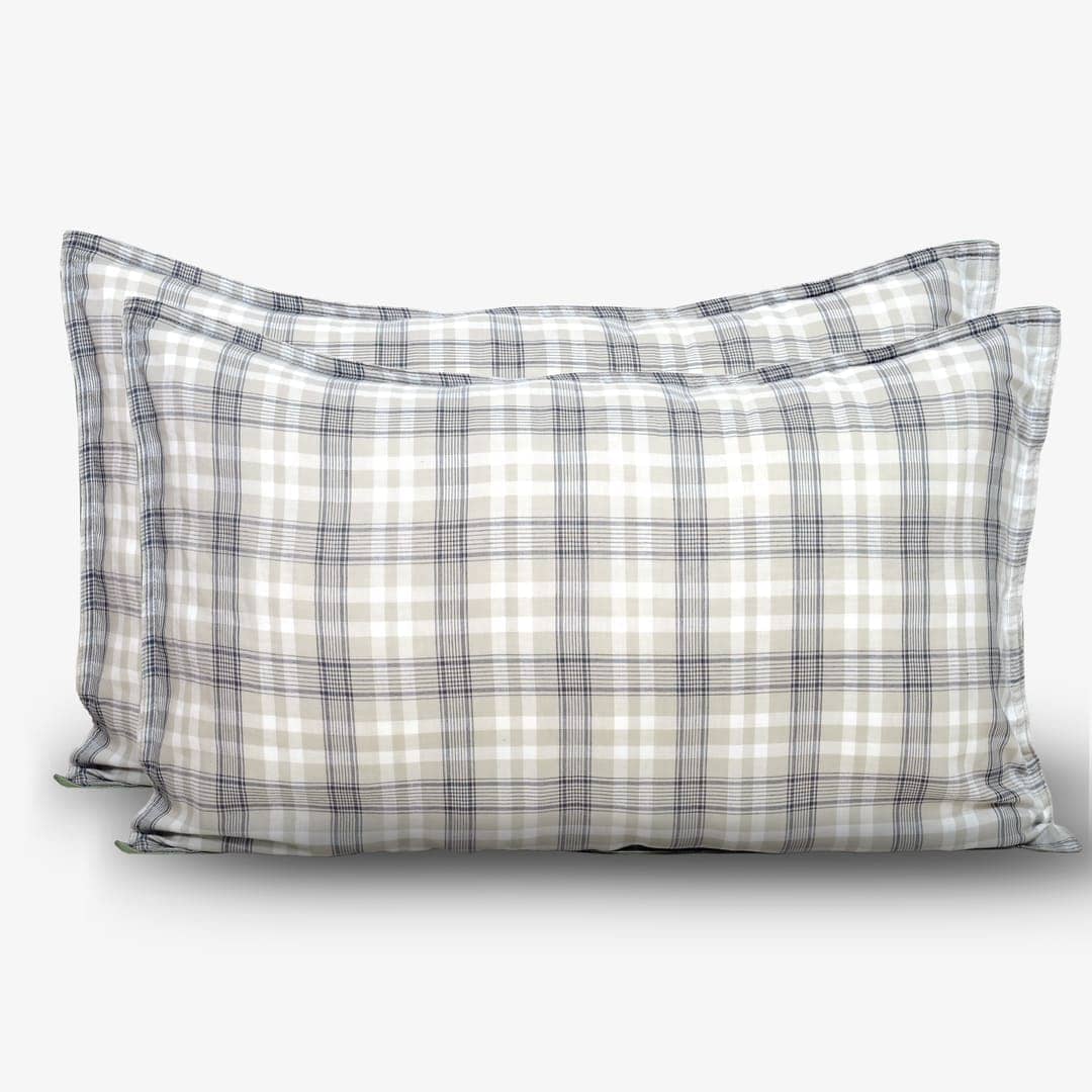 Linen Blend AC Comforter With 2 Pillow Cases and 1 Breakfast Pillow - Pistachio