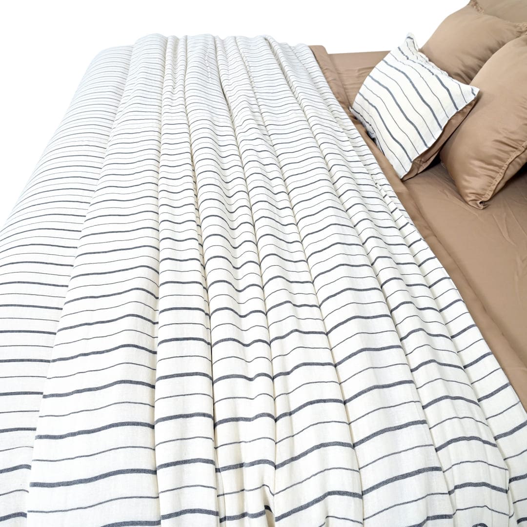 Linen Blend AC Comforter With 2 Pillow Cases and 1 Breakfast Pillow - Arden