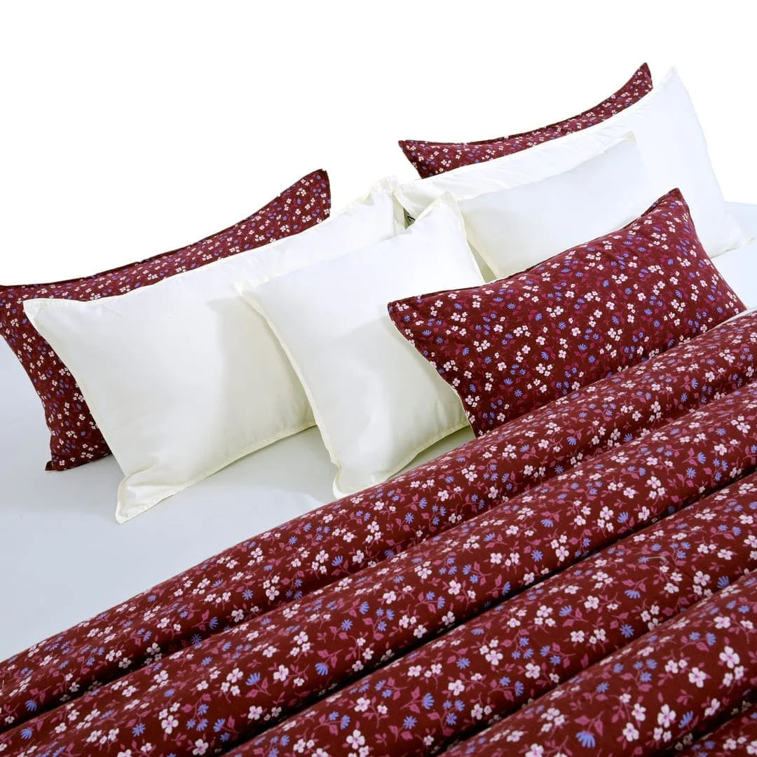 Linen Blend AC Comforter With 2 Pillow Cases and 1 Breakfast Pillow - Scarlet