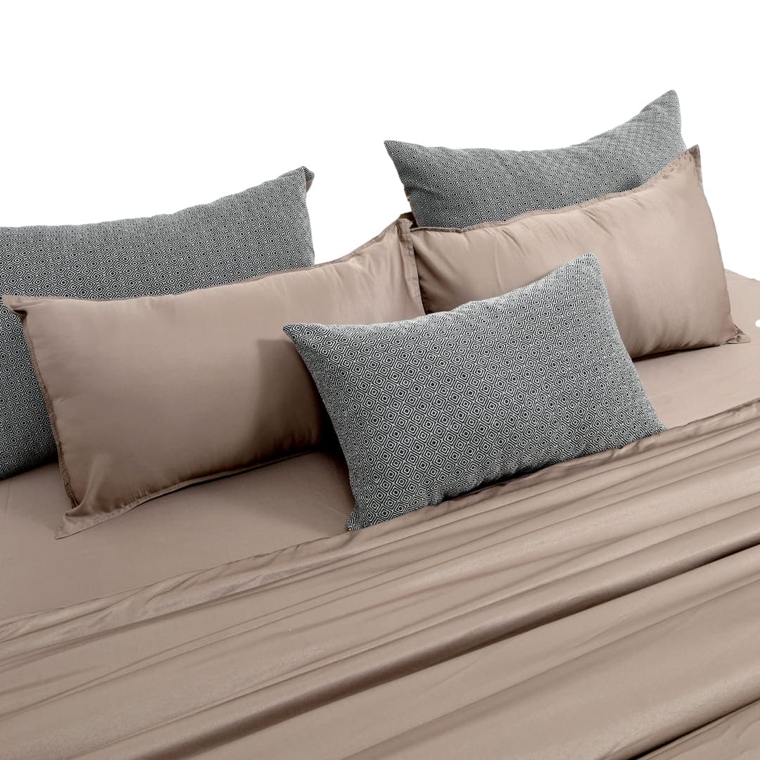 ZARF Italian Staple Weave Comforter With 2 Designer Pillow Cases 1 Breakfast Cushion Cover - Dustwood
