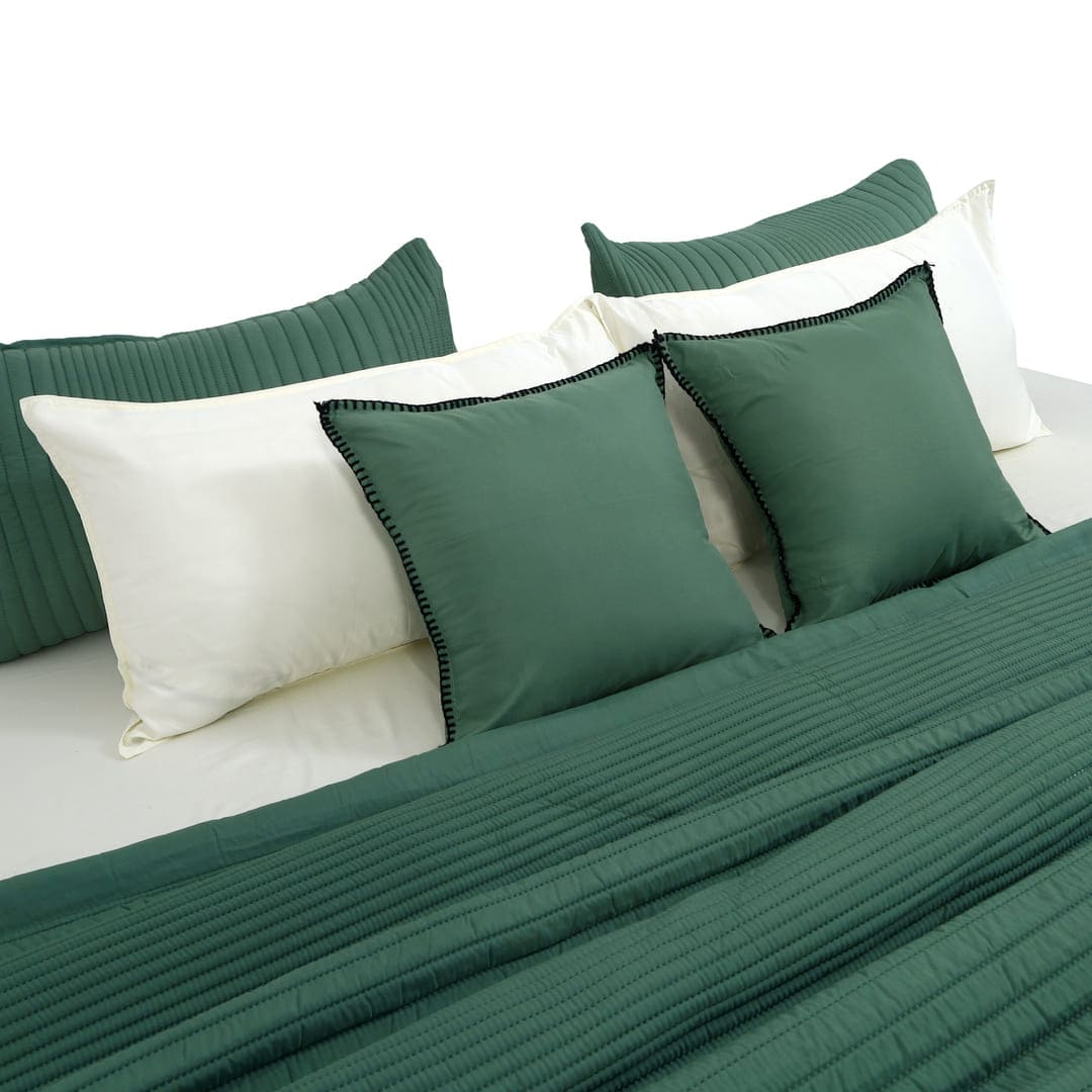 Zarf California King Size AC Comforters With 2 Pillow Cases & 2 Cushion Covers - Jade