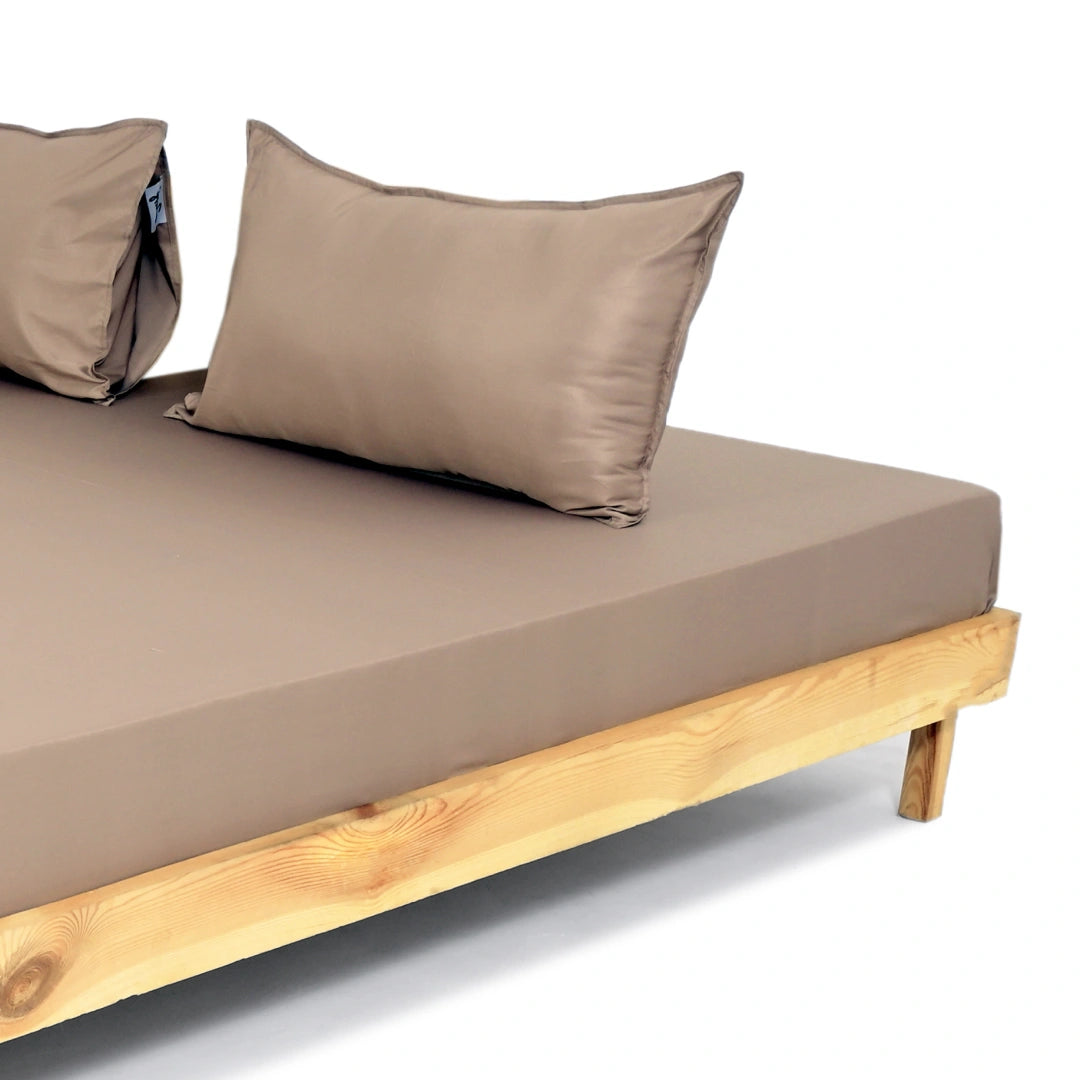 ZARF Italian Staple Weave Bedsheet With 2 Solid Pillowcases - Caramel