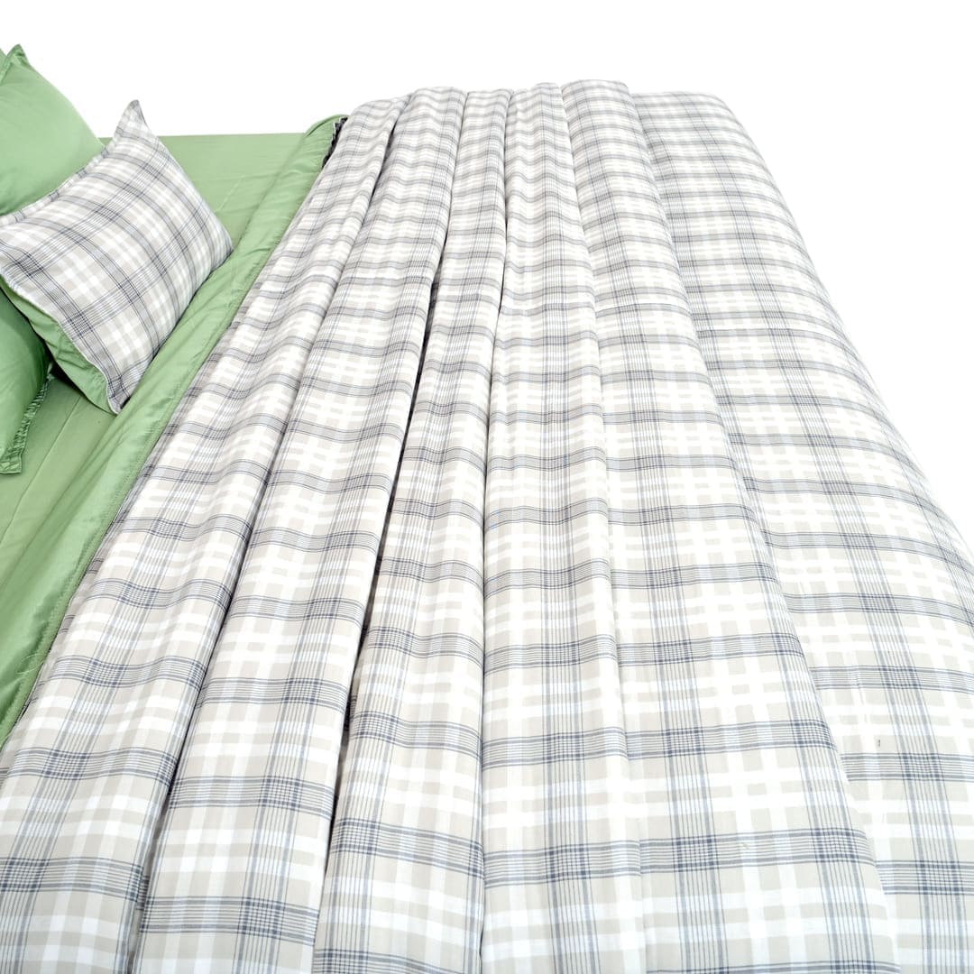 Linen Blend AC Comforter With 2 Pillow Cases and 1 Breakfast Pillow - Pistachio