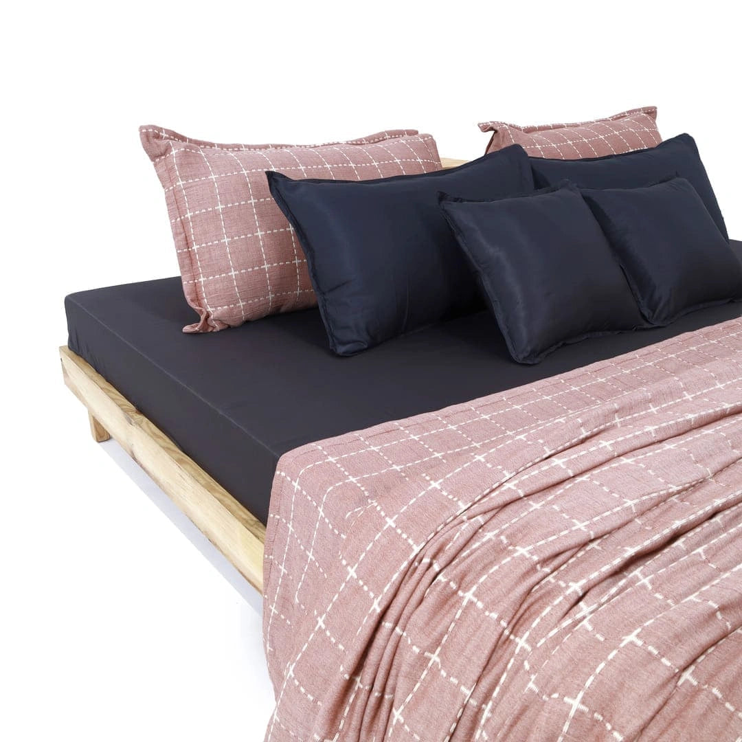 Zarf California King Size Plush Cotton AC Blanket With 2 Pillow Cases - Bloomist