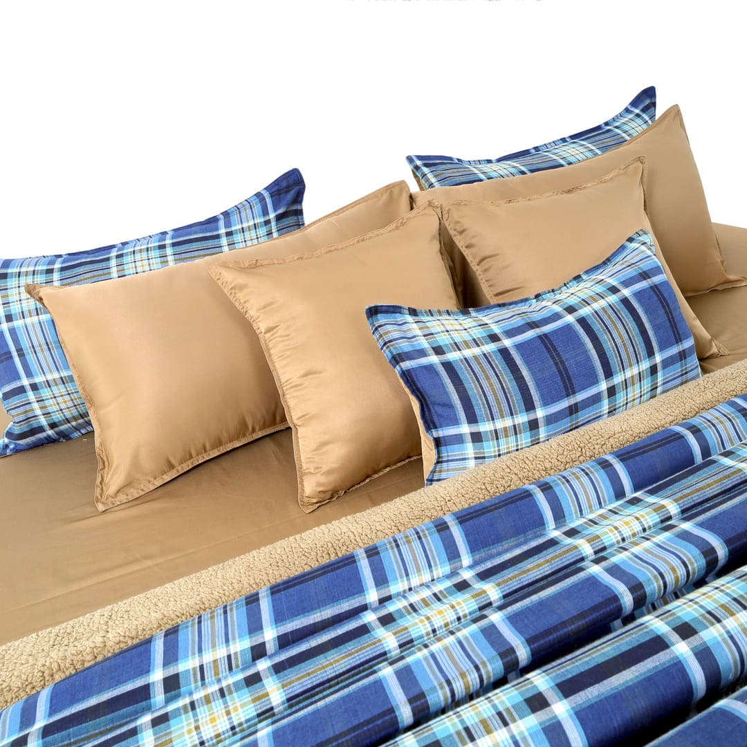 Zarf California King Size Reversible Quilt  With 2 pillowcases and 1 Breakfast Cushion cover - Calder