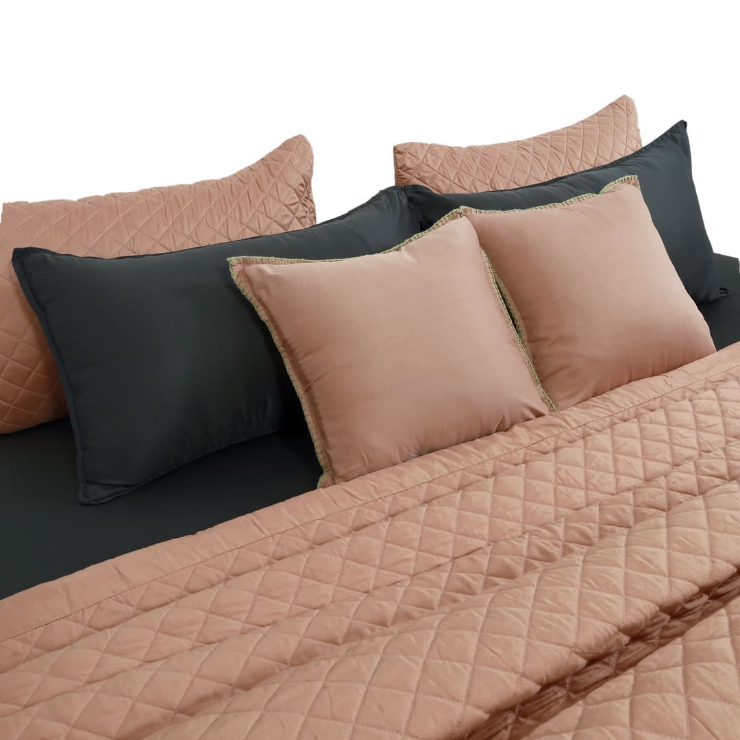 Zarf California King Size AC Comforters With 2 Pillow Cases & 2 Cushion Covers - Sakura