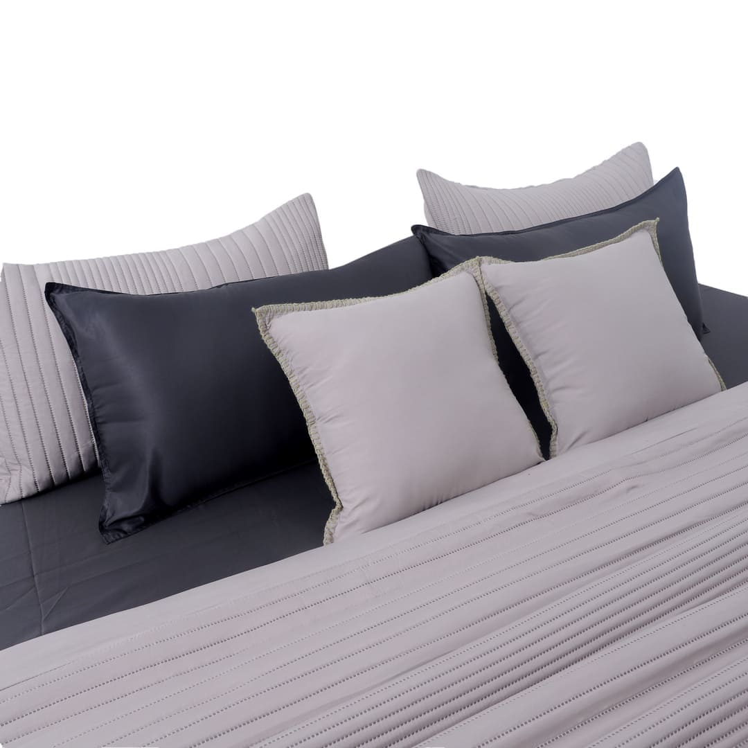 Zarf California King Size AC Comforters With 2 Pillow Cases & 2 Cushion Covers - Dusk
