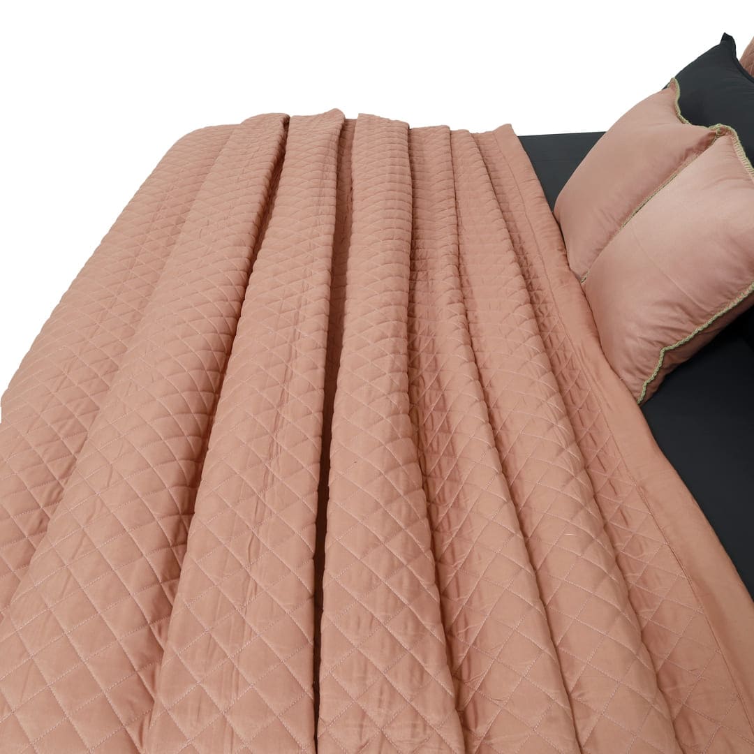 Zarf California King Size AC Comforters With 2 Pillow Cases & 2 Cushion Covers - Sakura