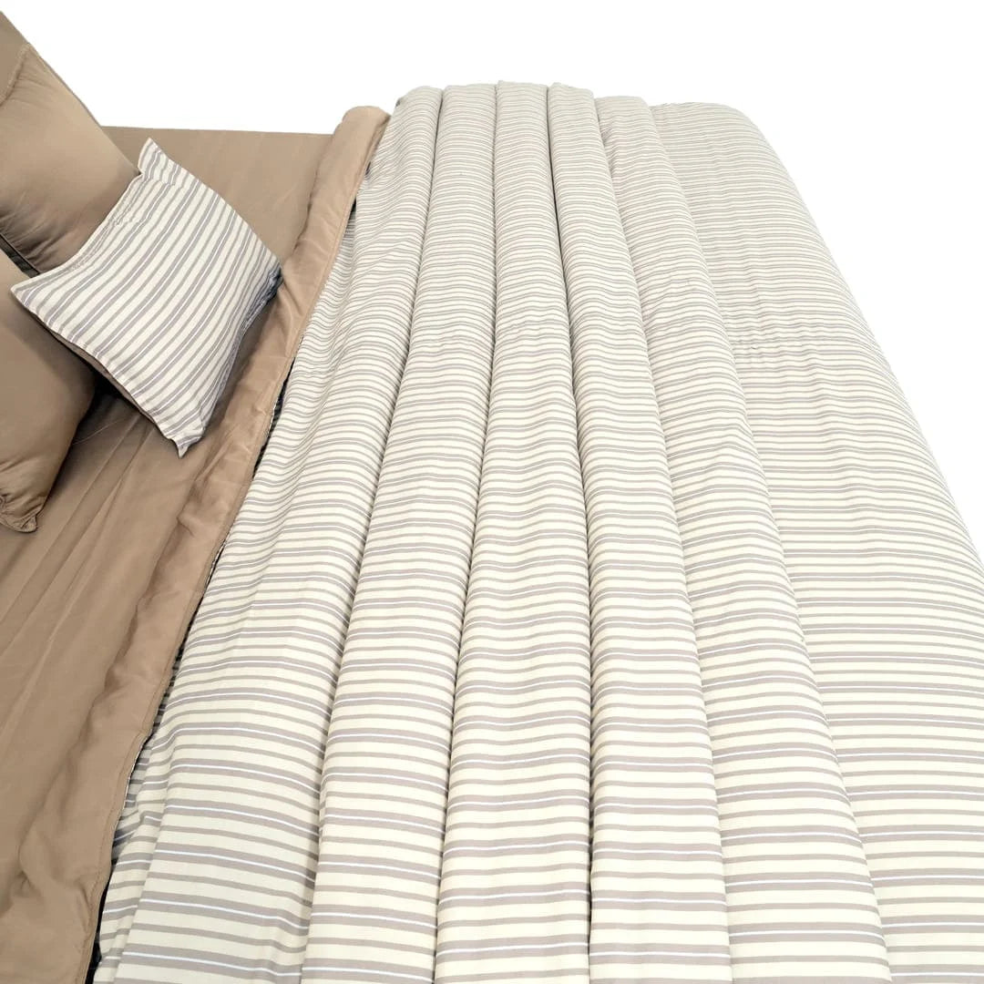 Linen Blend AC Comforter With 2 Pillow Cases and 1 Breakfast Pillow - Vesper