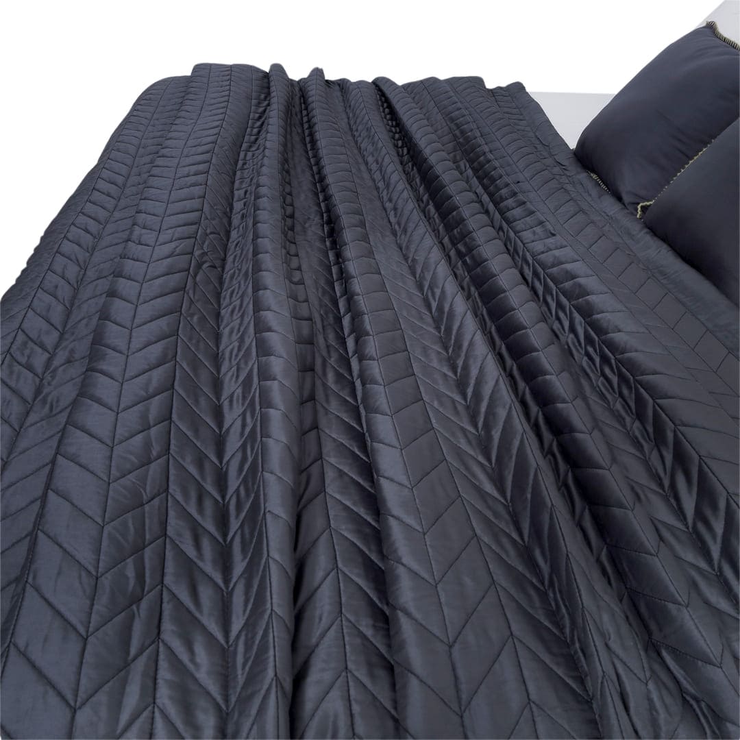 Zarf California King Size AC Comforters With 2 Pillow Cases & 2 Cushion Covers - Dark Grey