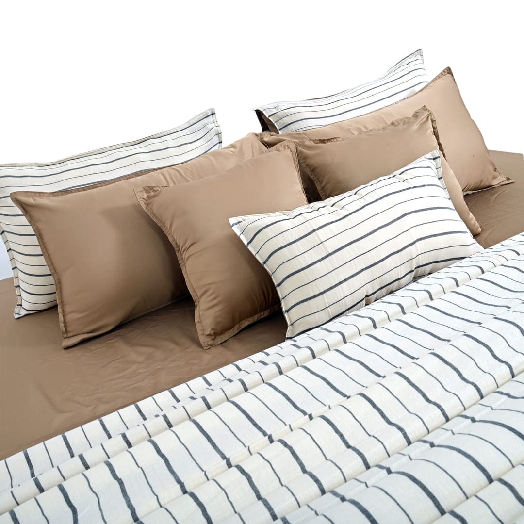 Linen Blend AC Comforter With 2 Pillow Cases and 1 Breakfast Pillow - Arden