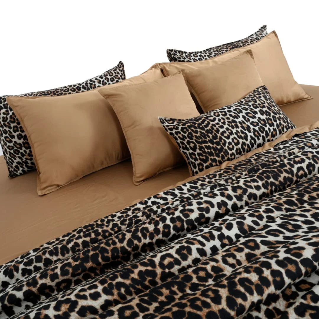 Linen Blend AC Comforter With 2 Pillow Cases and 1 Breakfast Pillow - Anima