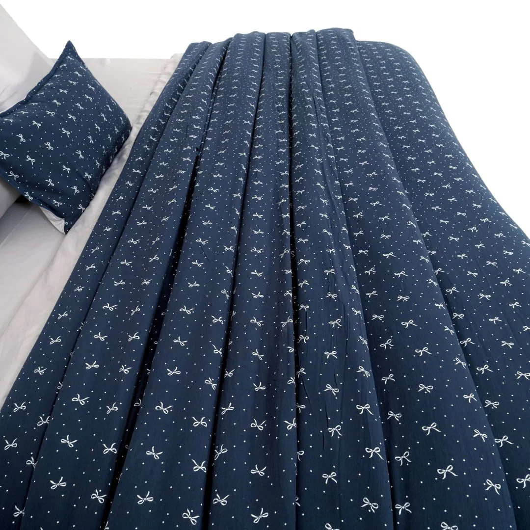 Linen Blend AC Comforter With 2 Pillow Cases and 1 Breakfast Pillow - Ruban