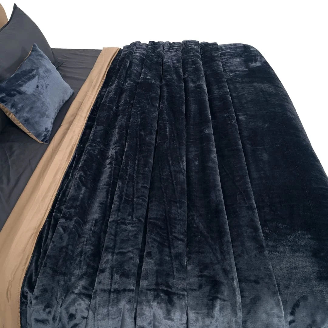 Zarf Premium AC Dohar With Two Pillow Covers & One Breakfast Cushion Cover - Blackstone