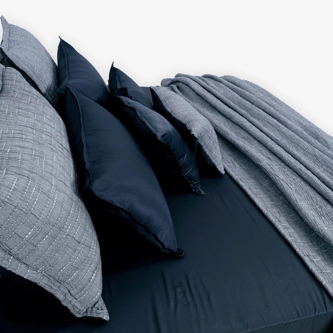 Zarf King Size Pure Cotton Cottage Blanket with 2 Pillowcases and 1 Cushion Cover - Greyling
