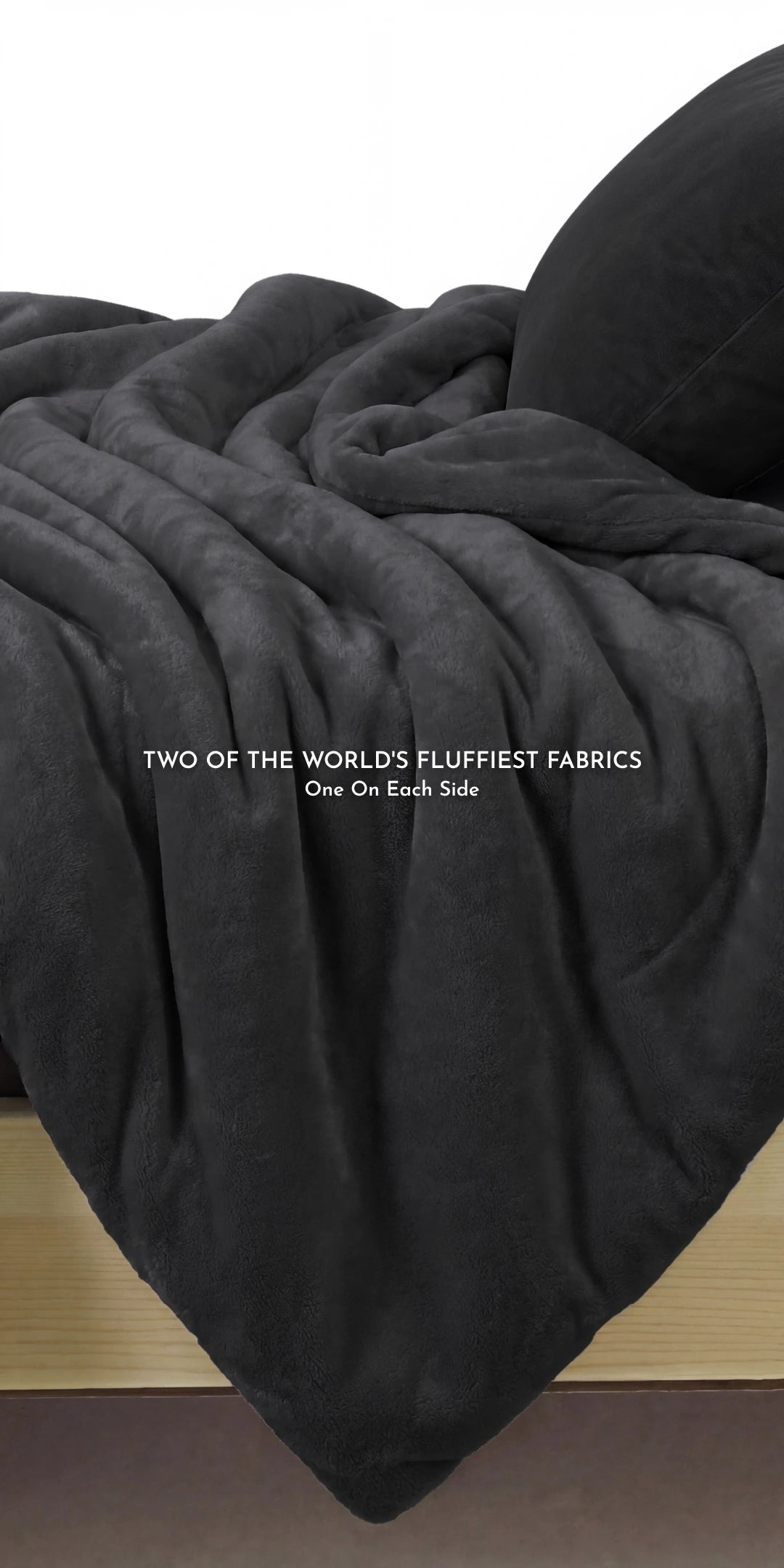 Zarf California King Size Reversible AC Blanket Cover With 2 Cushion Covers - Greco Silver