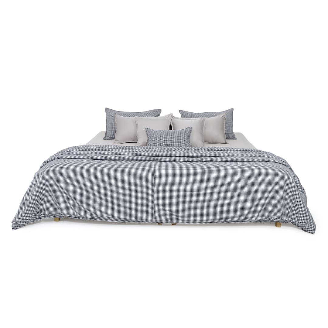 Linen Blend AC Comforter With 2 Pillow Cases and 1 Breakfast Pillow - Oxford