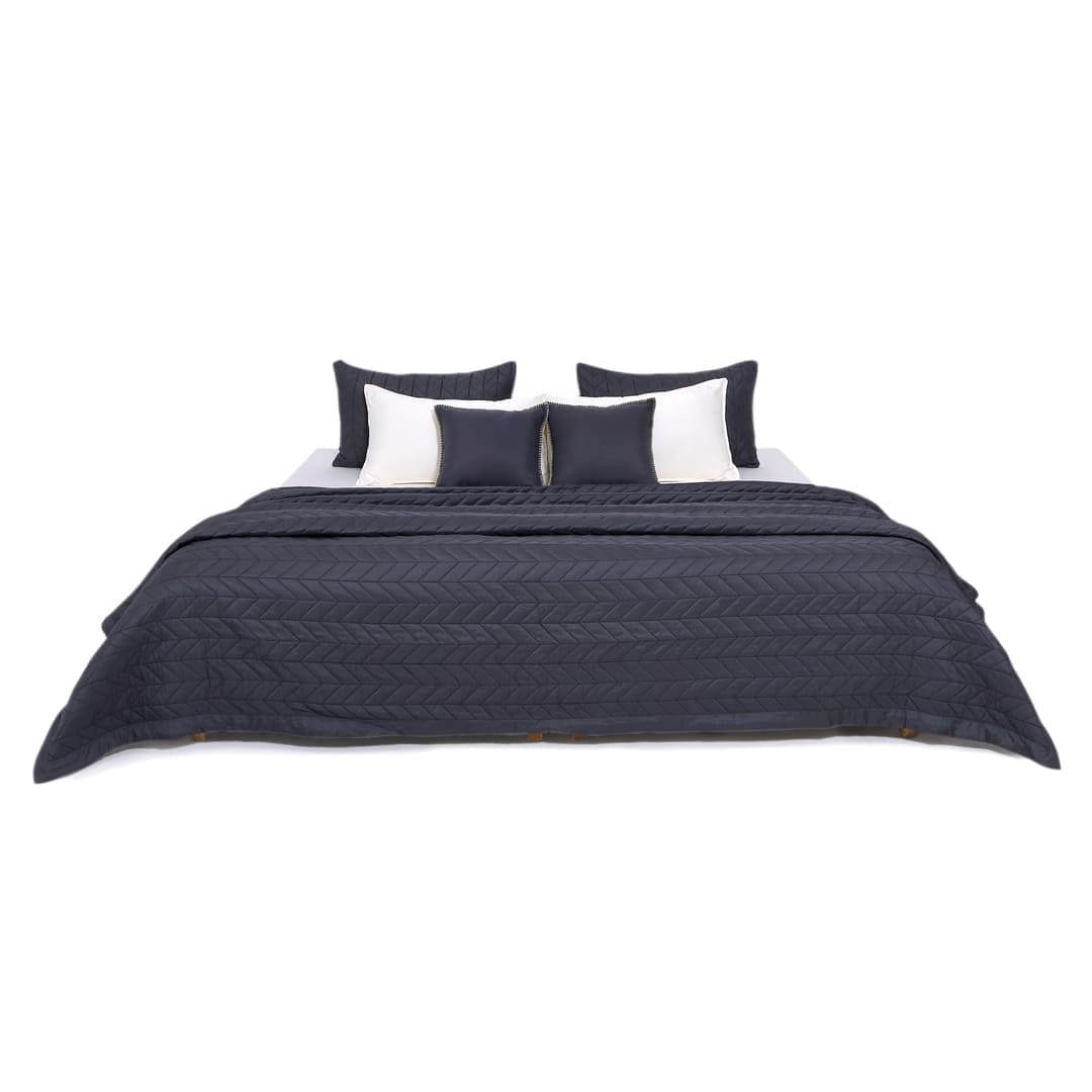 Zarf California King Size AC Comforters With 2 Pillow Cases & 2 Cushion Covers - Dark Grey