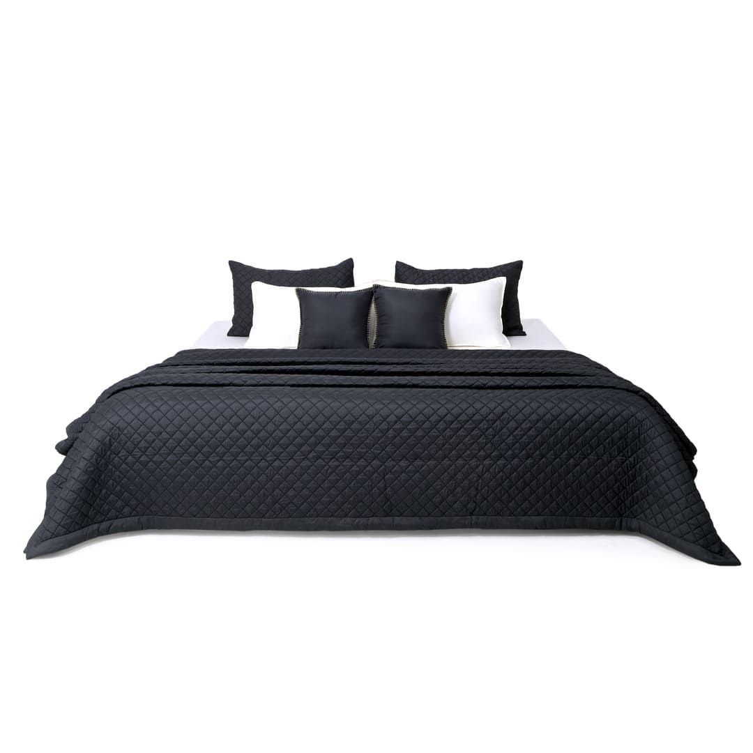Zarf California King Size AC Comforters With 2 Pillow Cases & 2 Cushion Covers - Noir
