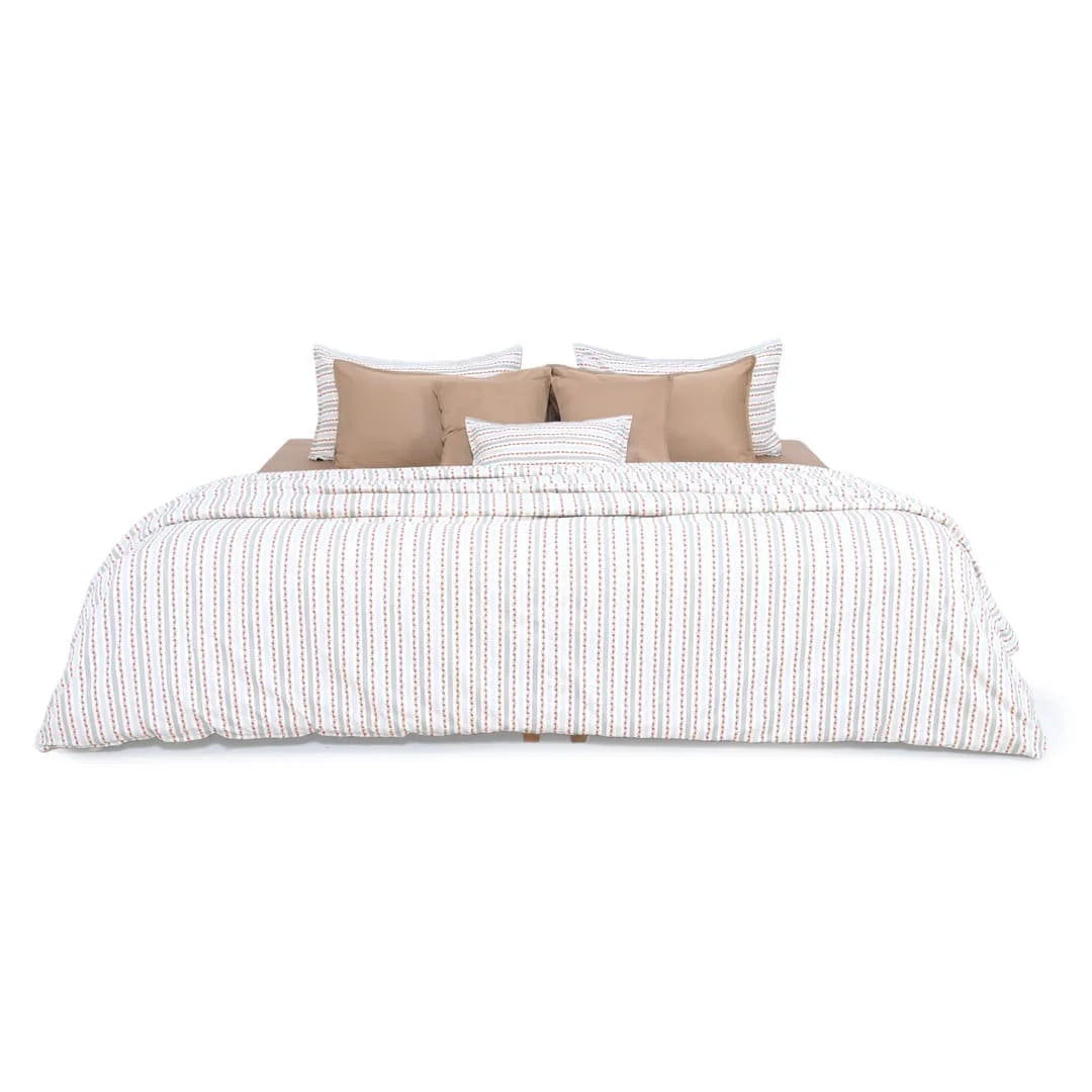 Linen Blend AC Comforter With 2 Pillow Cases and 1 Breakfast Pillow - Fresa