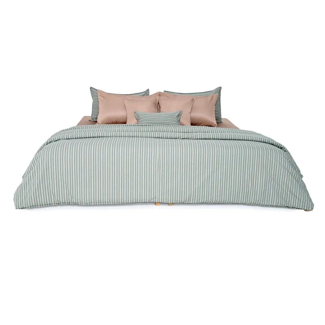 Linen Blend AC Comforter With 2 Pillow Cases and 1 Breakfast Pillow - Grove