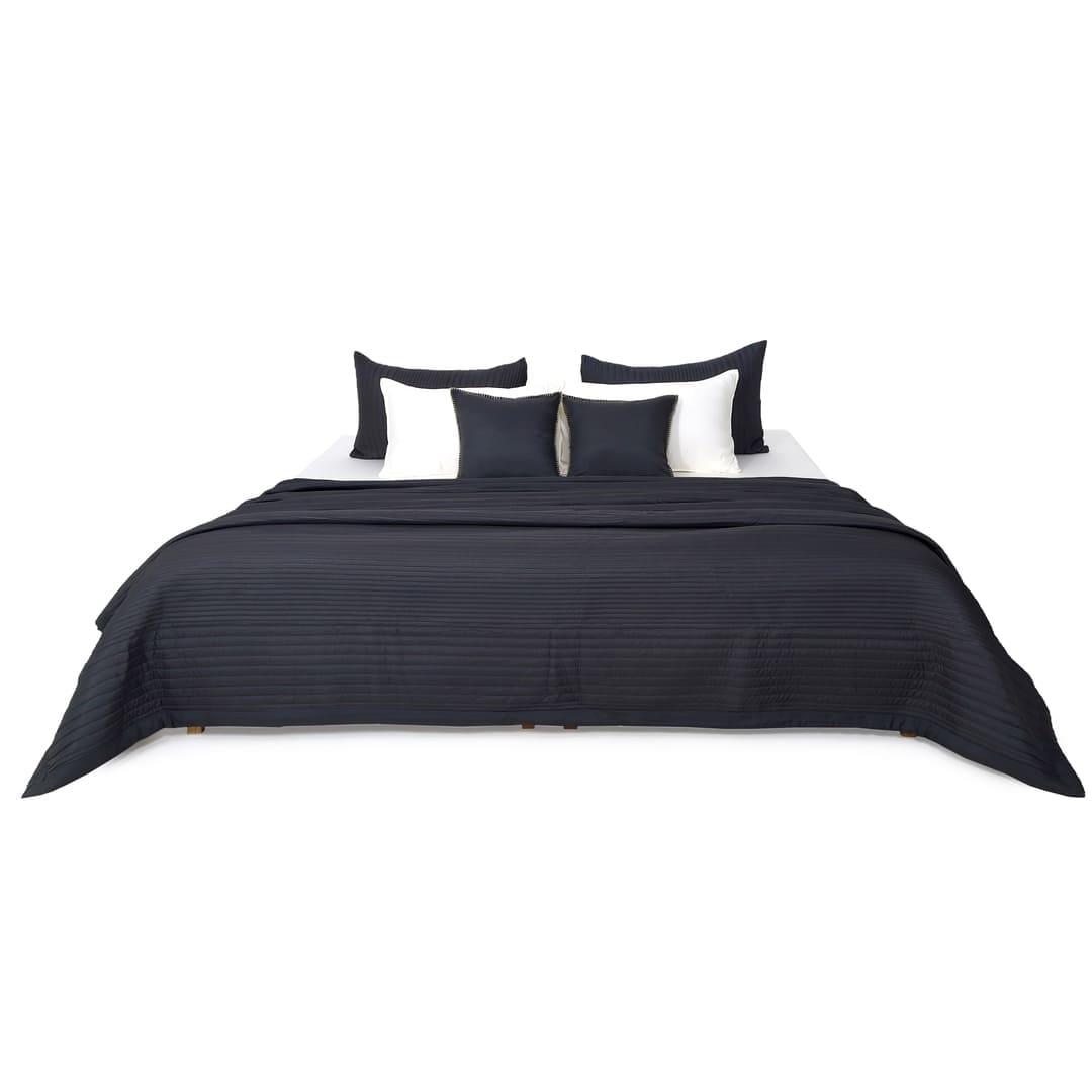 Zarf California King Size AC Comforters With 2 Pillow Cases & 2 Cushion Covers - Graphite