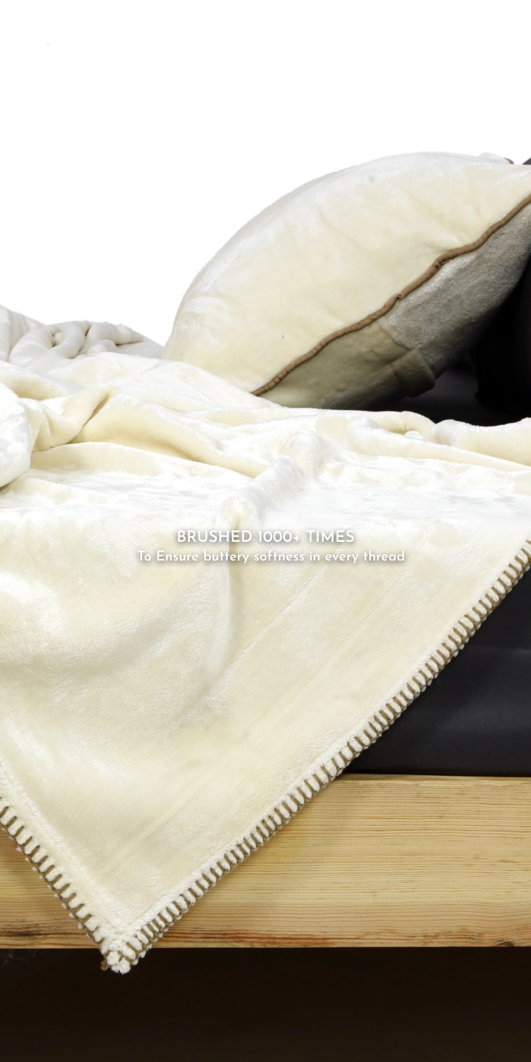 Zarf All-Season Premium AC Blanket With Two Pillow Covers & Two Cushion Covers - Daisy