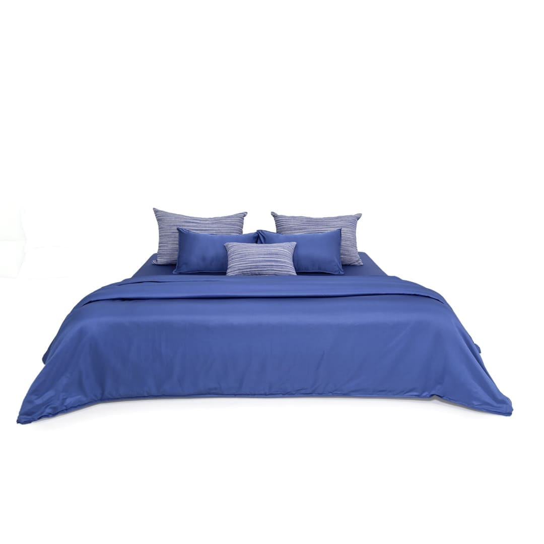 ZARF Italian Staple Weave Comforter With 2 Designer Pillow Cases 1 Breakfast Cushion Cover - Oceane
