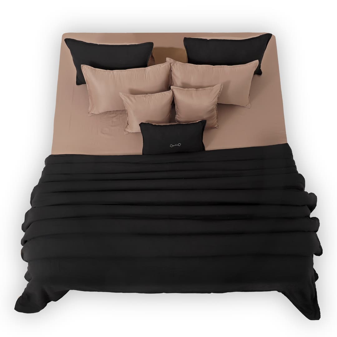 Linen Blend AC Comforter With 2 Pillow Cases and 1 Breakfast Pillow - Cosmos