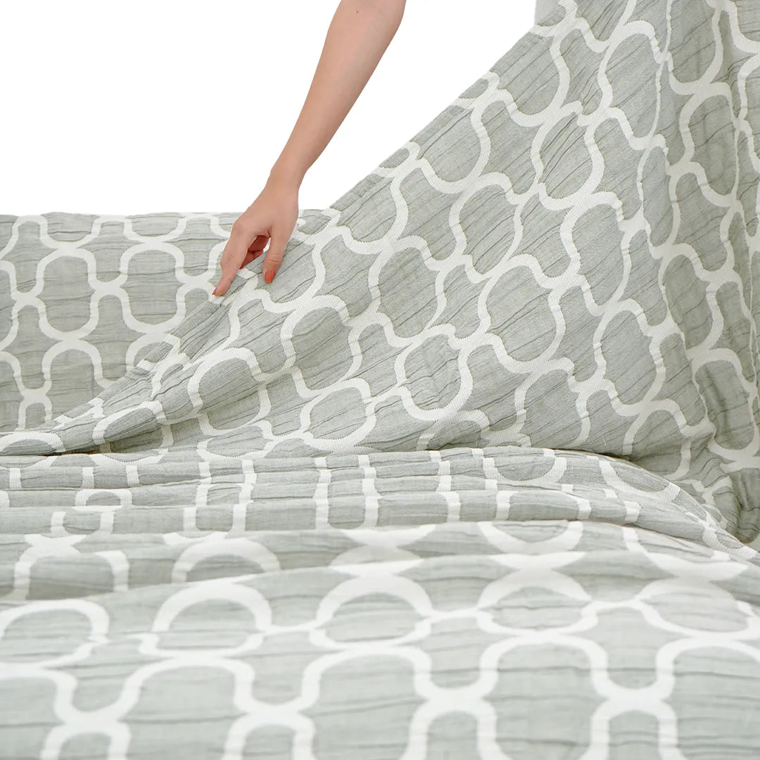 Zarf California King Size Plush Cotton AC Blanket With 2 Pillow Cases - Earthveil