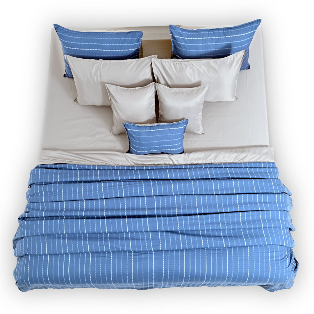 Linen Blend AC Comforter With 2 Pillow Cases and 1 Breakfast Pillow - Zenvy